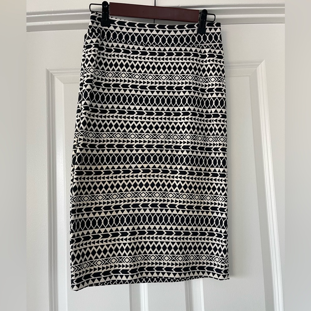 Renee C Black and White Geometric Pencil Skirt Stitch Fix